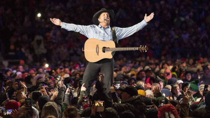 Garth Brooks at Park Theater